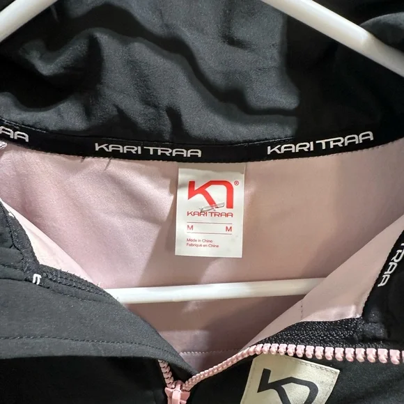 Kari Traa Siri Quilted Half-Zip Pullover Jacket - Beige/Black - Size [M] - Picture 5 of 5